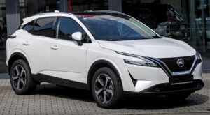 Nissan_Qashqai_(J12)_IMG_4897