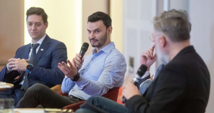Tudor Cosăceanu, UiPath, Adrian Ispas, Vatis Tech, Cristian Popescu, Amazon Web Services, Cătălin Striblea, Conferință Economedia AI PLAY