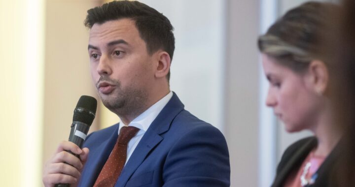 Mihai Ghigiu, Conferință Economedia AI PLAY