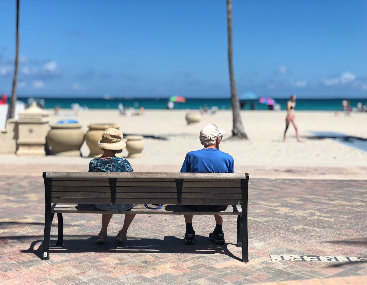 pensionare, pensie, retragere la pensie, strainatate