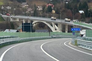 pod Podul Dambovitei 1