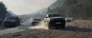 toyota hilux rau reclama UK