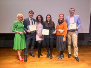 premii CFA