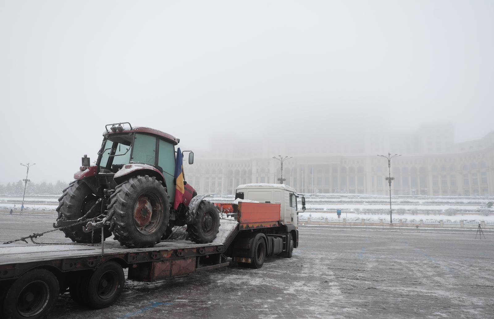 tractor protest piata Constituției