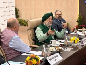 Hardeep Singh Puri ministrul indian al Petrolului