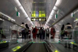 air schengen primii pasageri aeroport otopeni henri coanda calatori concediu plecari sosiri (1)