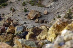 Cariera Carnic, de la Rosia Montana, minereu, aur, minerit