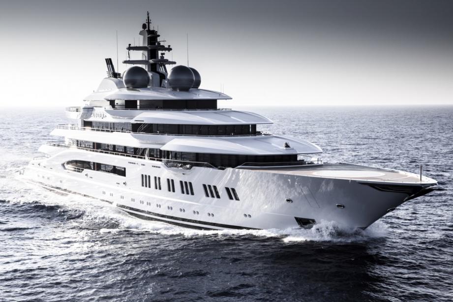 yacht amadea