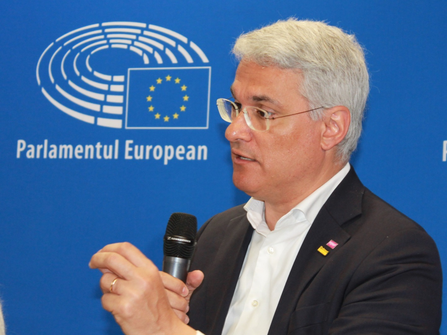 Dragos Pislaru