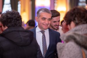 Vlad Oprea primar Sinaia