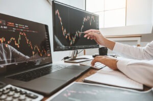 Investment stock market Entrepreneur Business team discussing an