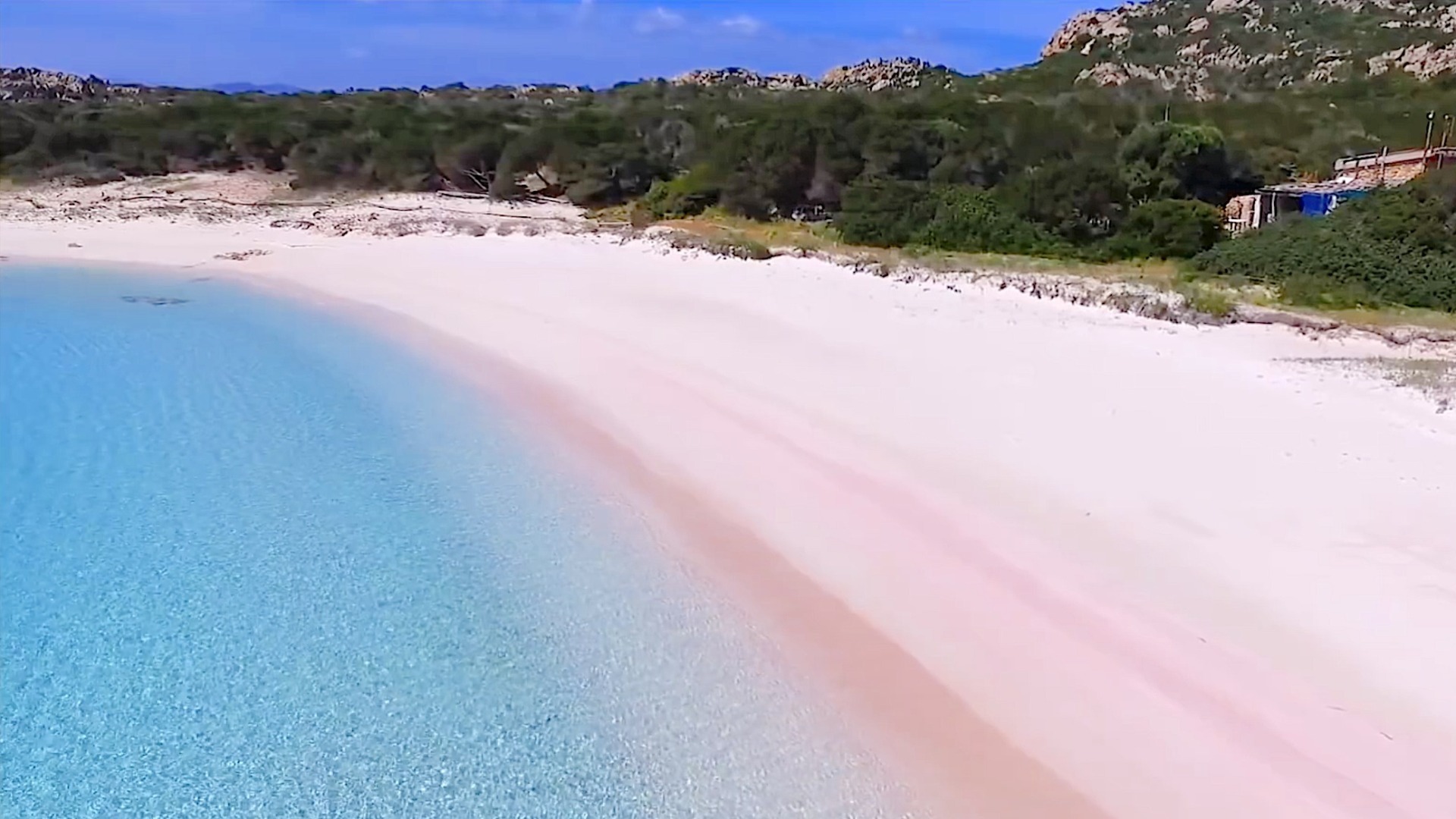 Budelli-Sardegna-pink-beach