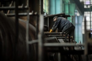 industrie forta de munca somaj industrial uzina fabrica manufactura muncitor muncitor necalificat