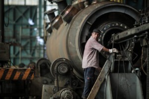 industrie forta de munca somaj industrial uzina fabrica manufactura muncitor muncitor necalificat