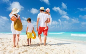 vacanta, plaja, nisip, mare, ocean, relaxare, concediu, travel, calatorie, calatorit, calatorii, soare, familie, copii, mama, tata