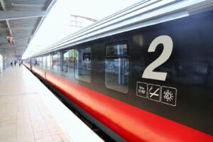tren modenizat CFR Călători
