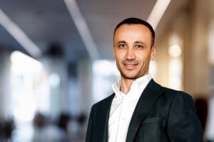 Cristian Stoenica, Metro