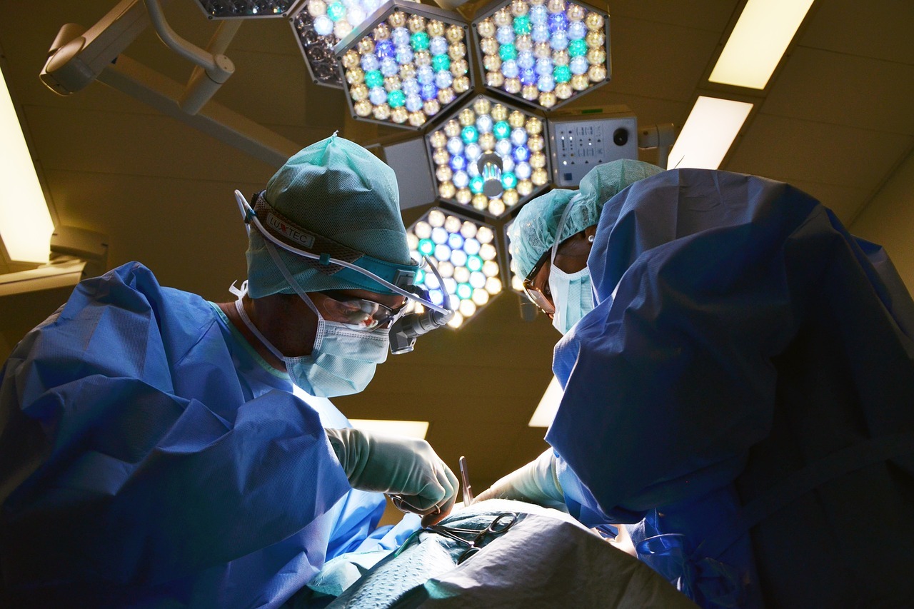 doctor, medici, operatie