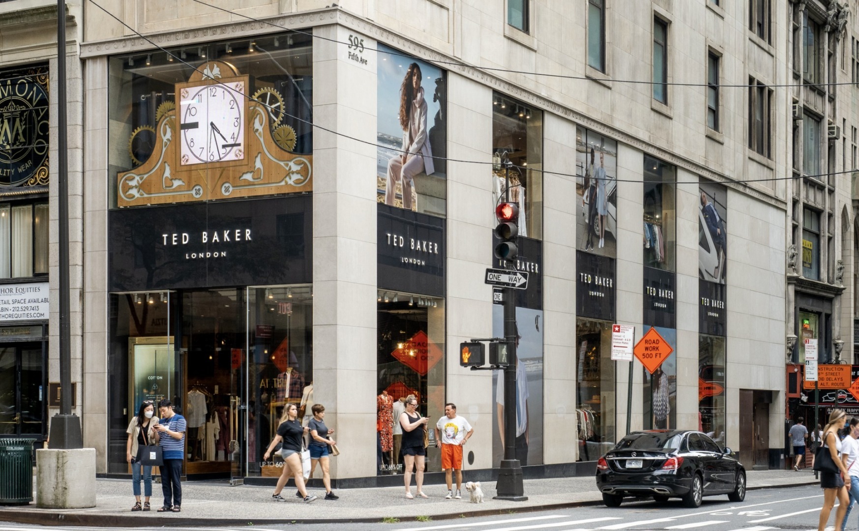 moda, ted baker, ted baker inchide magazinele