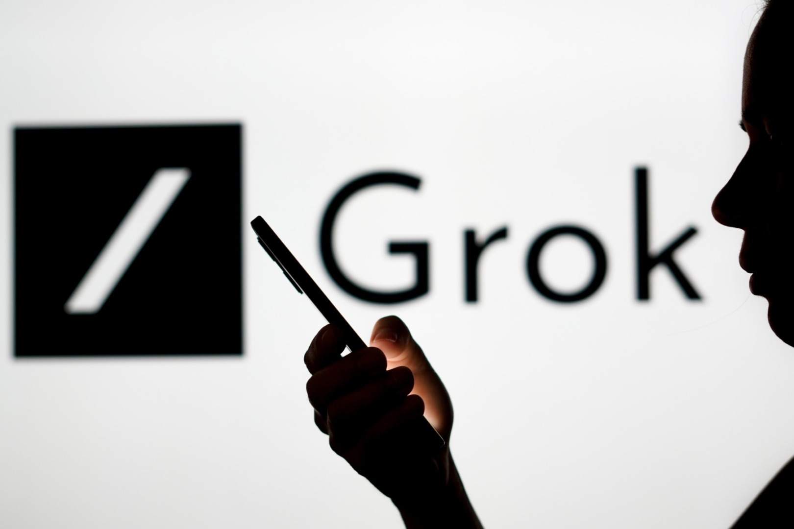 inteligenta artificiala, grok AI, elon musk, IA, aplicatie smartphone, tehnologie