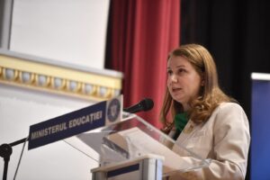 ligia-deca-facebook