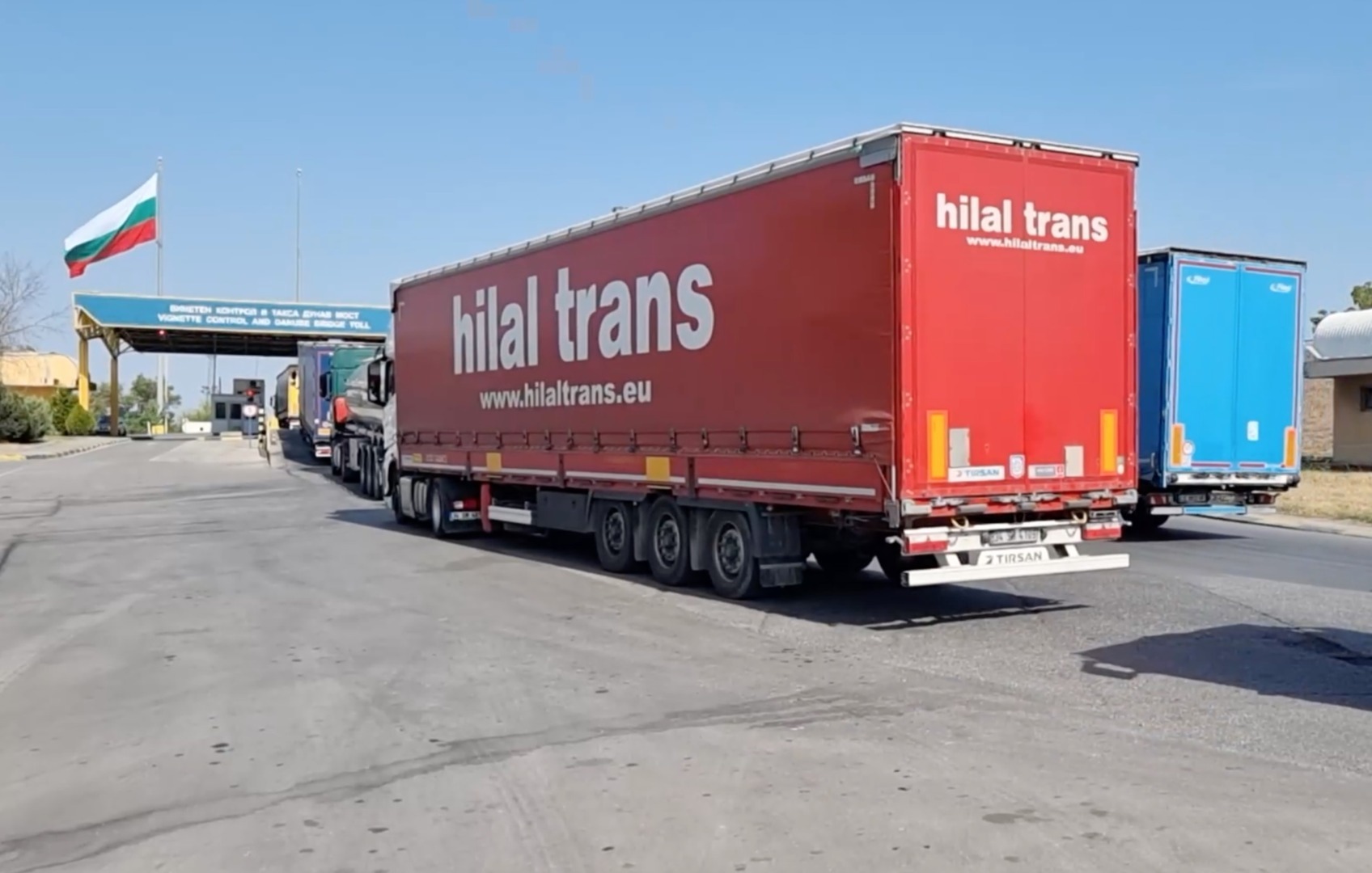 trafic camioane pod giurgiu - ruse