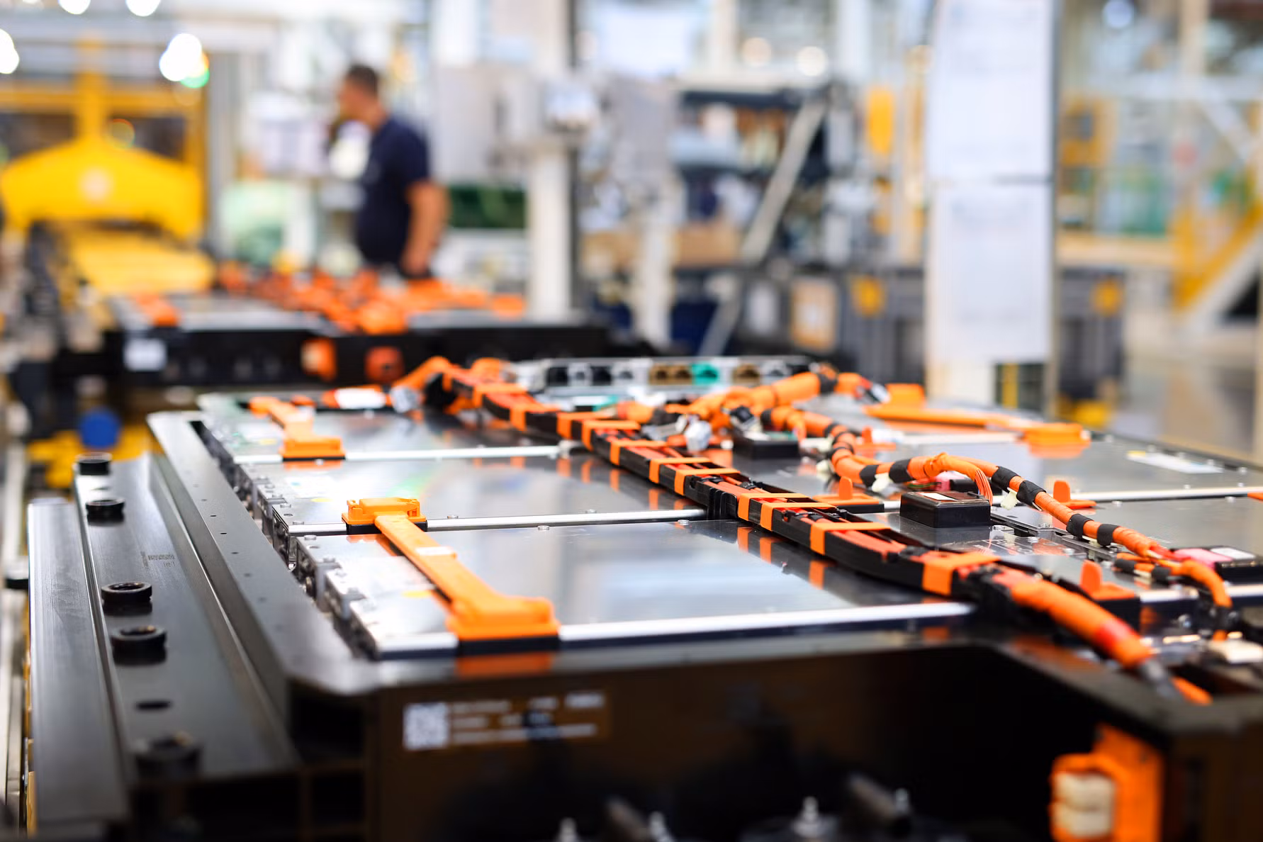Ford, baterii, masini electrice. fabrica Craiova