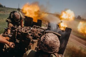 armata ucraineana, soldati, militari, forte terestre, operatiune, razboi ucraina, misiune, front, ucraineni, obuzier, artilerie, foc, lovitura, tragere, atac