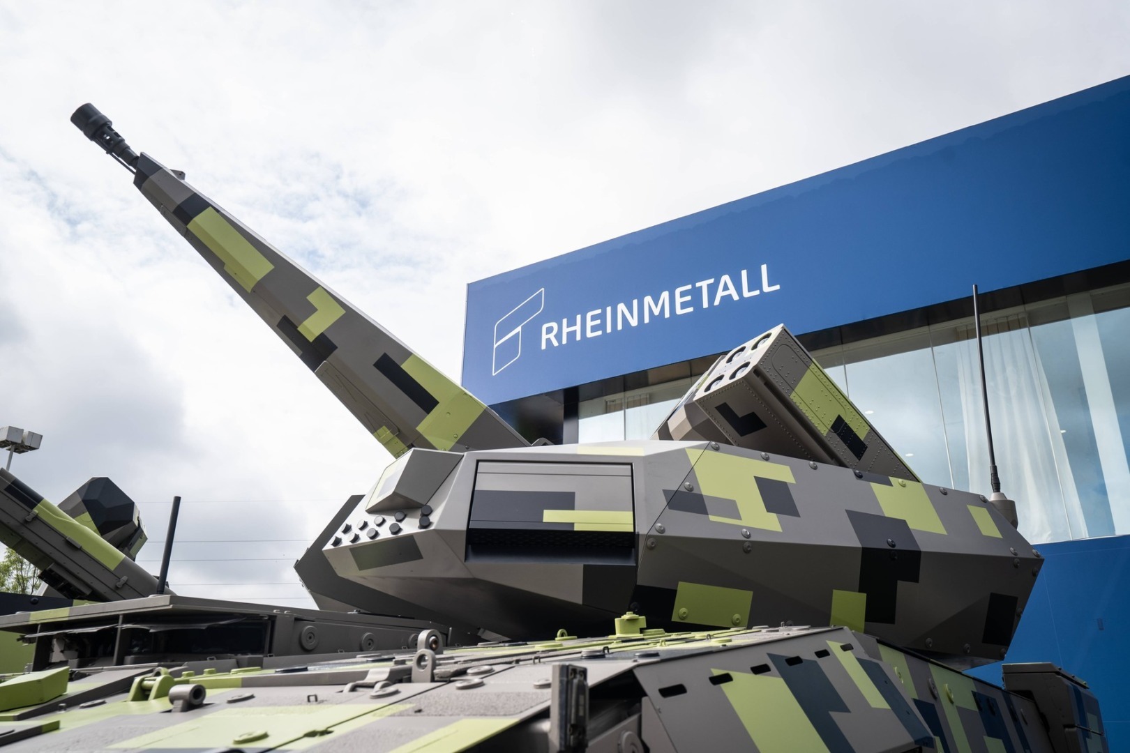Rheinmetall, producator armament, germania, militar, conflict, razboi, tanc leopard