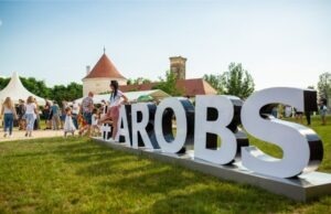 AROBS
