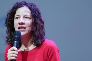 Roxana Mînzatu