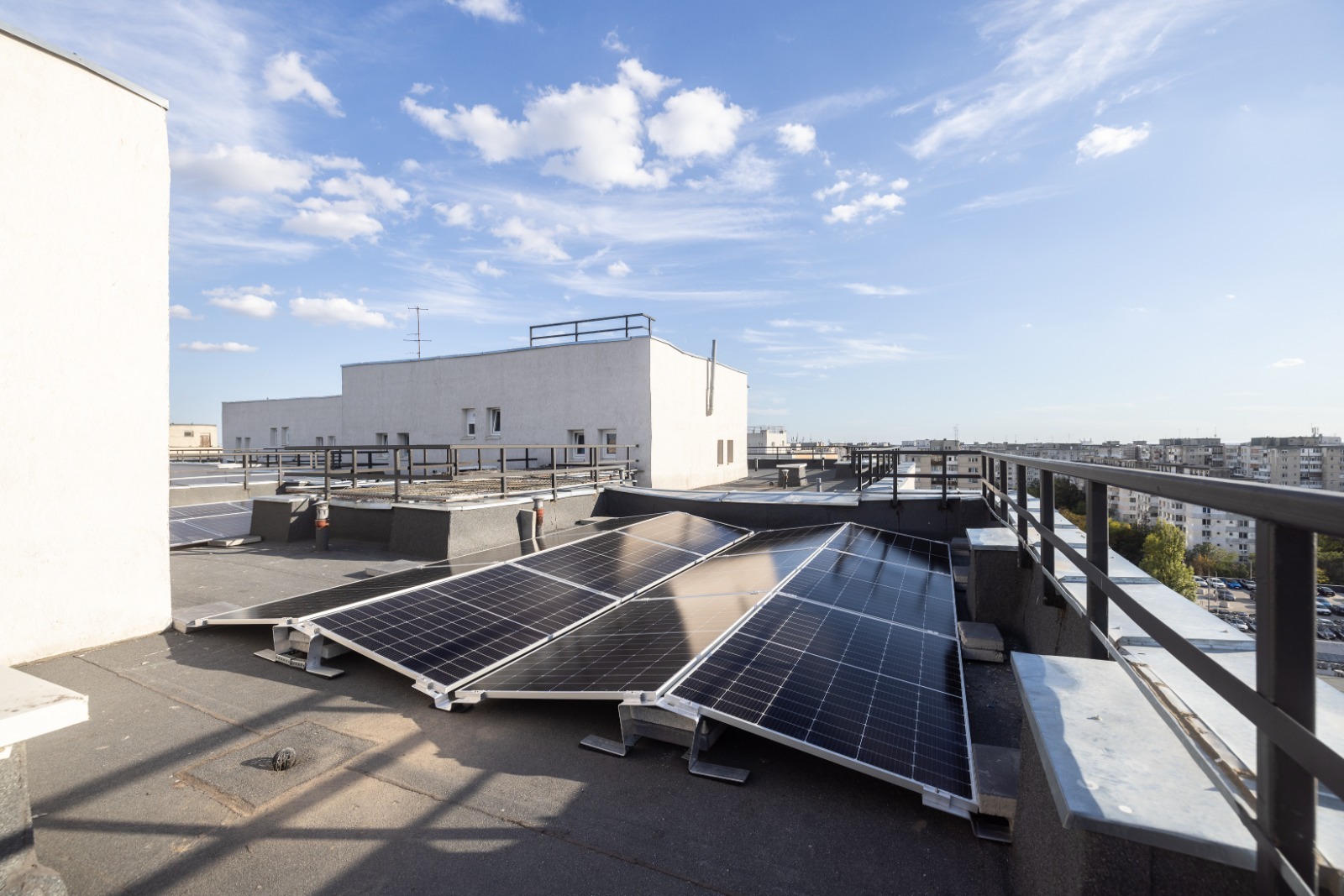 ppc panouri fotovoltaice pe bloc
