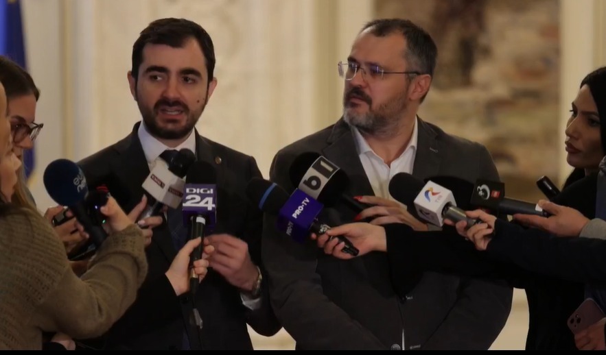 Claudiu Năsui Cristian Ghinea