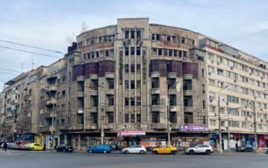 Fostul-Hotel-Dunarea-1400x875