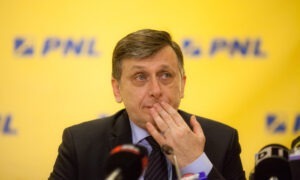 Crin Antonescu