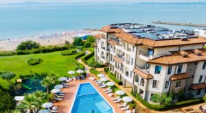Plaja bulgaria piscina Burgas