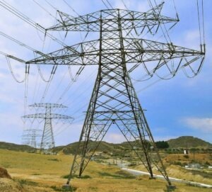 Stalpi-de-inalta-tensiune-Electromotaj