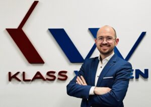 Remus Moraru_Chief Marketing Officer_Klass Wagen (3)