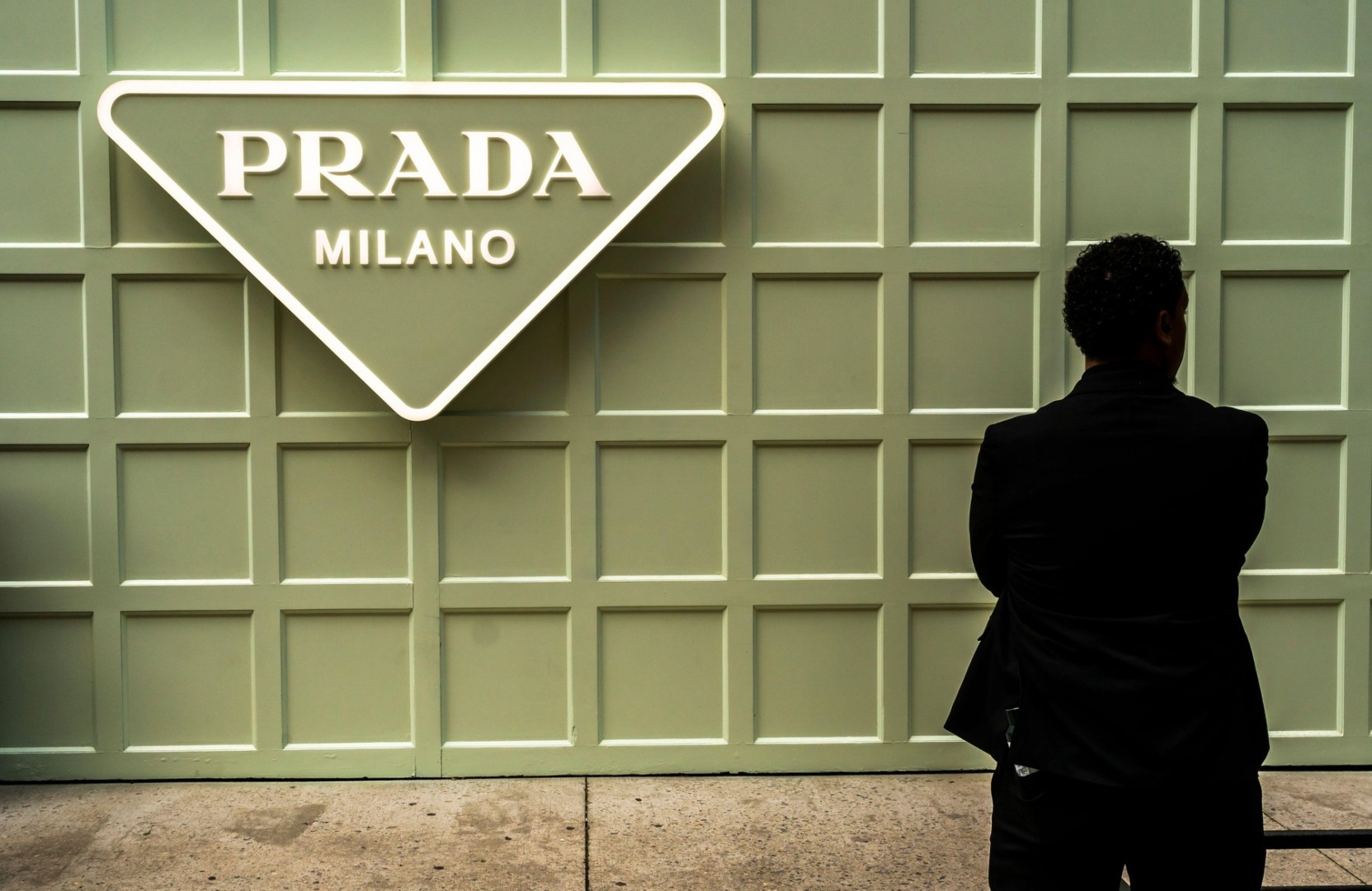 prada, magazin, moda, casa de moda, moda de lux