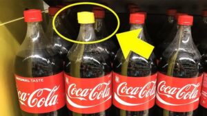 Coca Cola capac galben