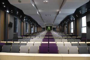 hotel opera plaza cluj transformat in sediu pentru facultatea de drept
