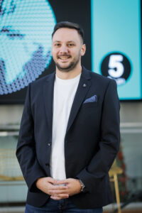 Lucian Bădilă, cofondator 5 to go