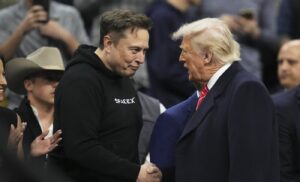 elon musk si donald trump isi dau mana