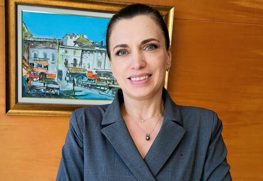 Simona Constantinescu - presedinte FIHR