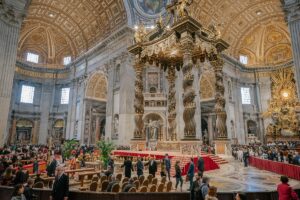 Vatican-funeralii-papa-rugaciune-biserica-catolica