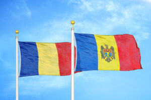 romania-republica-moldova-steaguri
