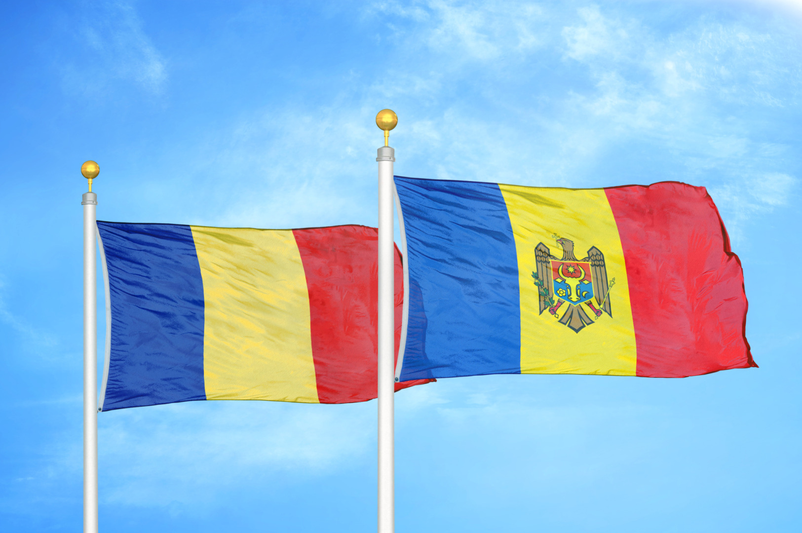 romania-republica-moldova-steaguri