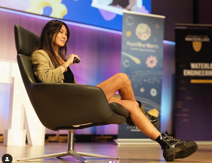 Antreprenoare Lucy Guo
