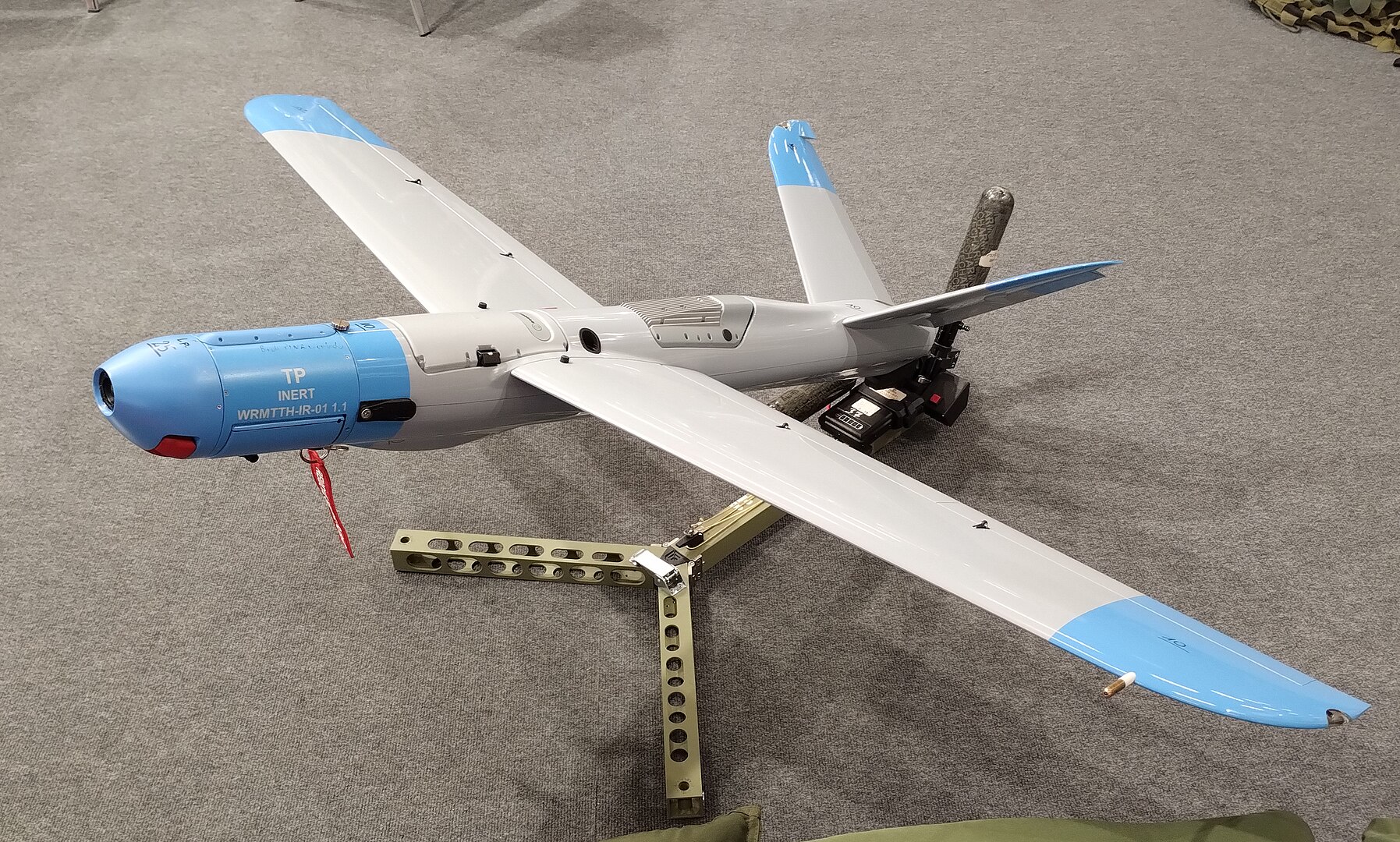 dronă kamizaze poloneză warmate