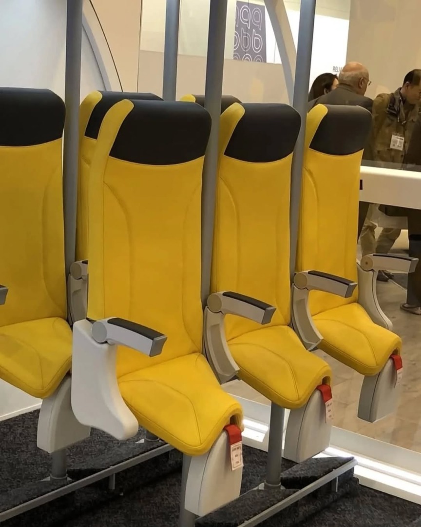 locuri in picioare in avioane 2